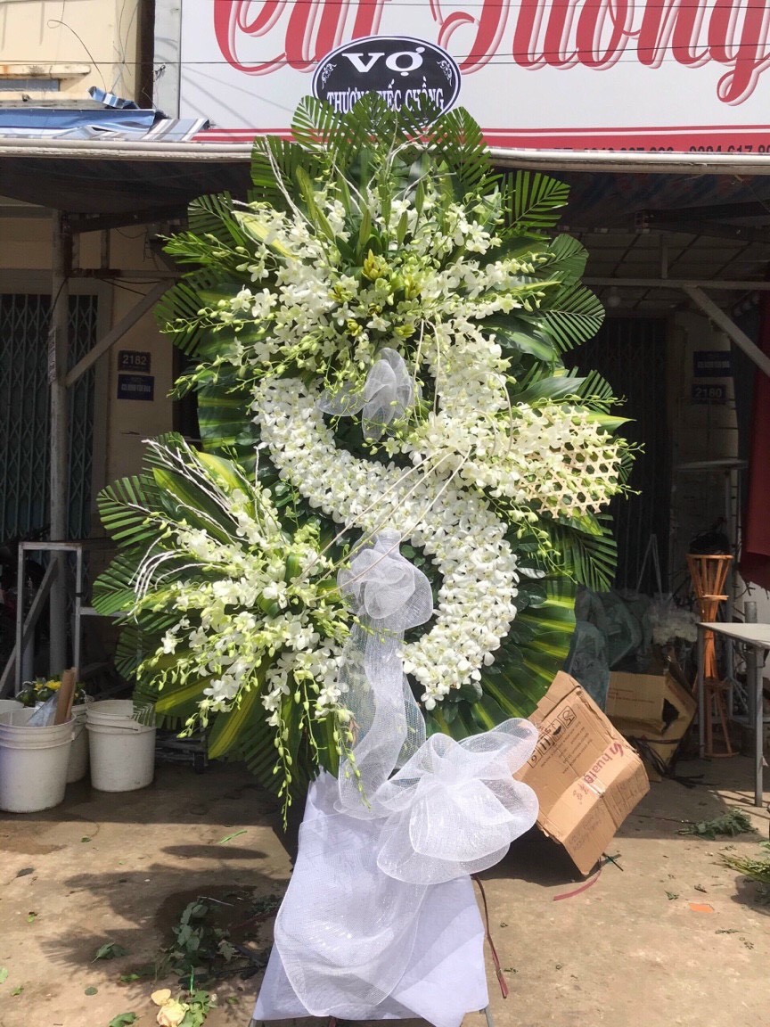  Vòng hoa chia buồn - 12 